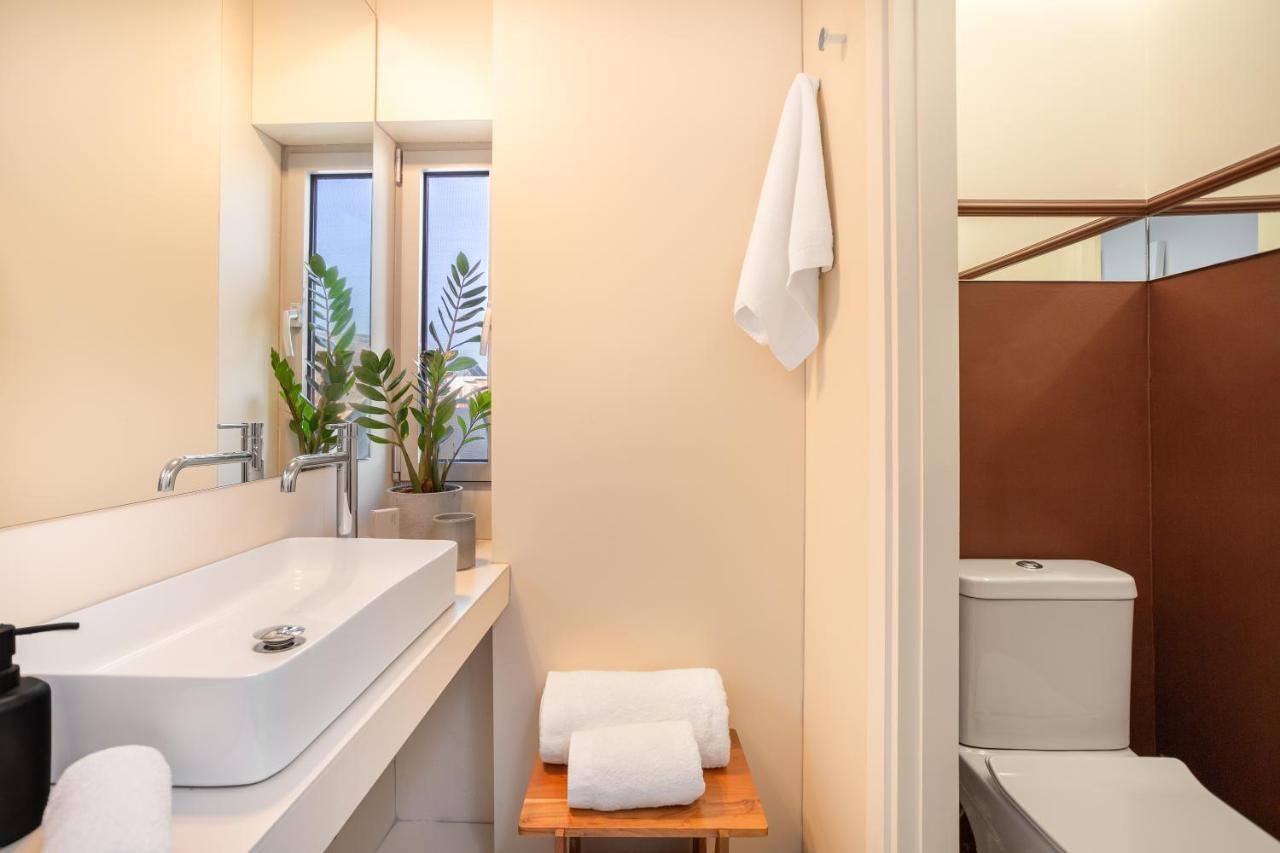 Topfloor Getaway Balcony&Hot Tub+Acropolis View เอเธนส์ ภายนอก รูปภาพ